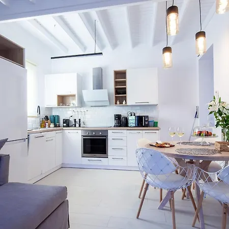 Sun 'n Chill, Boutique & Apart Otel Lefkimmi (Corfu)