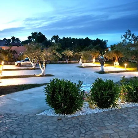 Apart Otel Sun 'n Chill, Boutique & Lefkimmi (Corfu)