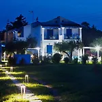 Апарт-отель Sun 'n Chill, Boutique &