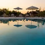 Aparthotel Sun 'n Chill, Boutique & 4*
