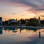 Aparthotel Sun 'n Chill, Boutique & Lefkímmi