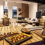 Sun 'n Chill, Boutique & 4* Лефкими