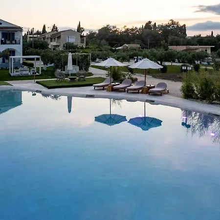 Sun 'n Chill, Boutique & 4* Lefkímmi