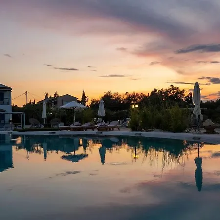 Lejlighedshotel Sun 'n Chill, Boutique & Lefkímmi