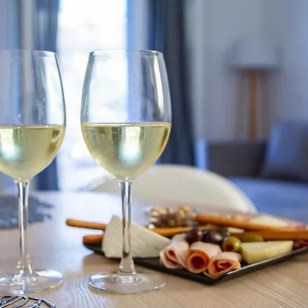 Sun 'n Chill, Boutique & 公寓式酒店 4*