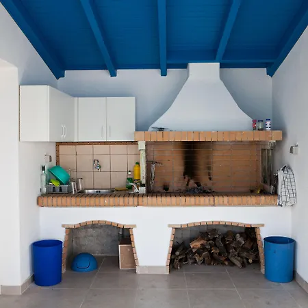 Sun 'n Chill, Boutique & 4* 莱夫基米