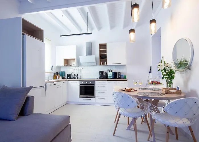 Sun 'n Chill, Boutique & Hotel de apartamente Lefkimmi